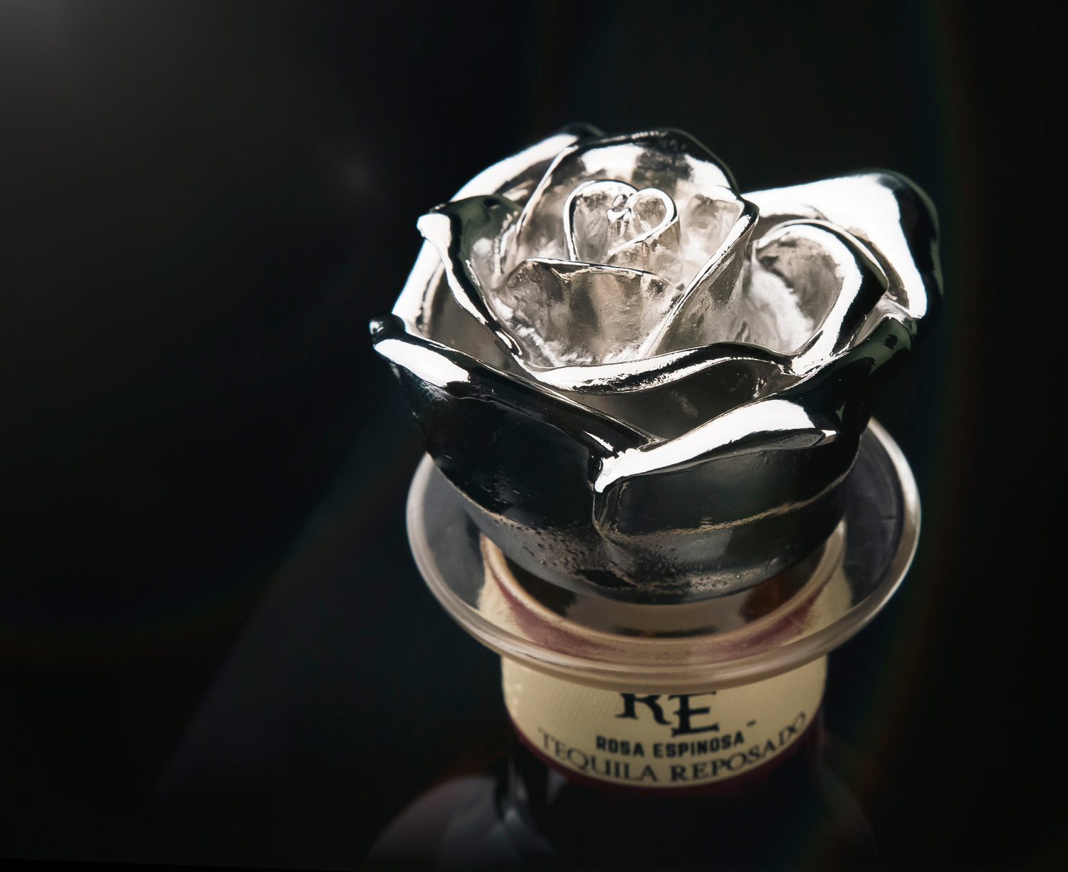 Rosa Espinosa Bottle topper